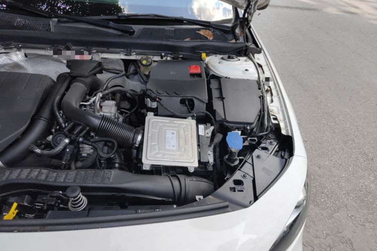 Used Mercedes-Benz A-Class 2019 A 200 Dynamic Edition Engine Bay Left