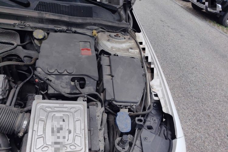 Used Mercedes-Benz A-Class 2019 A 200 Dynamic Edition Engine Bay Left