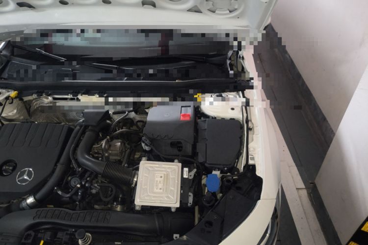 Used Mercedes-Benz A-Class 2019 A 180 L Engine Bay Left