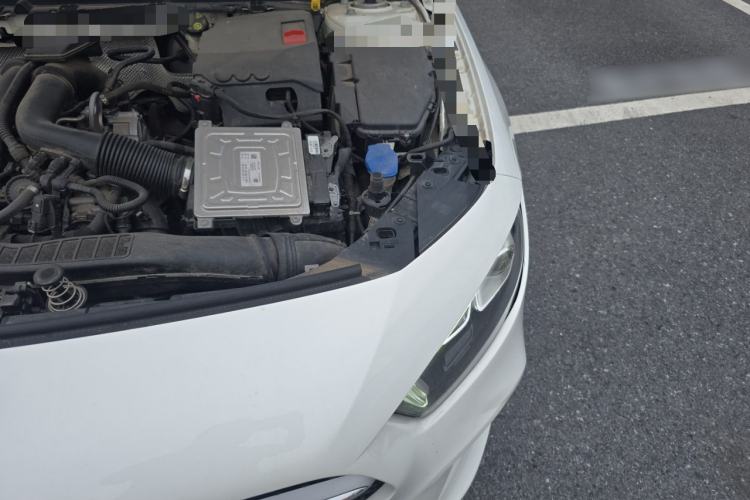 Used Mercedes-Benz A-Class 2019 A 200 Dynamic Edition Engine Bay Left