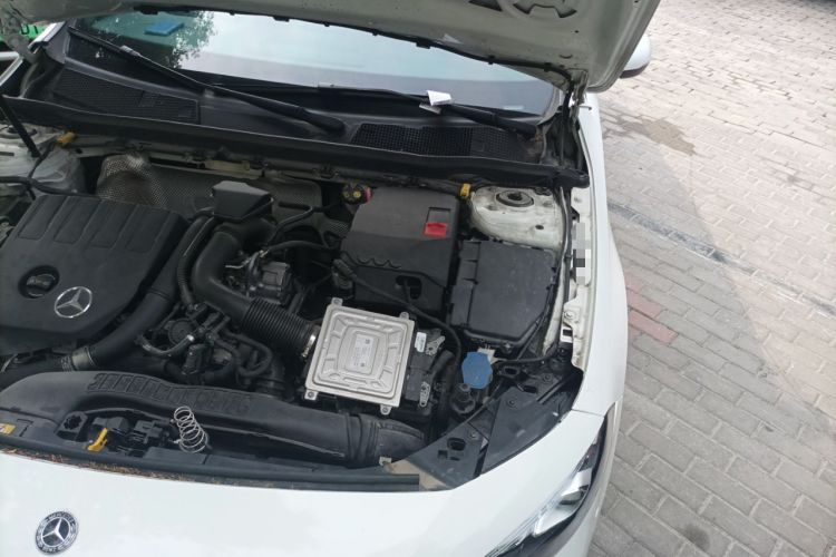 Used Mercedes-Benz A-Class 2019 A 200 L Sport Sedan Engine Bay Left