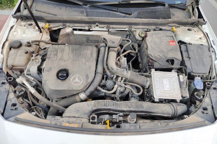Used Mercedes-Benz A-Class 2019 A 200 Dynamic Edition Engine Bay