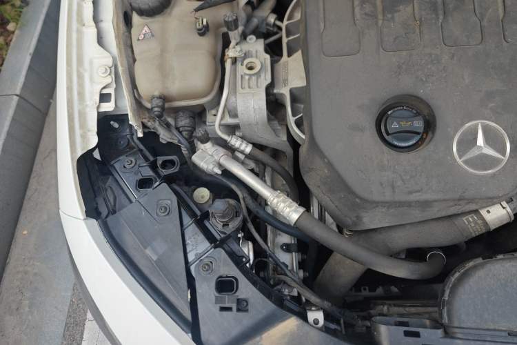 Used Mercedes-Benz A-Class 2019 A 200 L Sport Sedan First Edition Special Edition Engine Bay Right