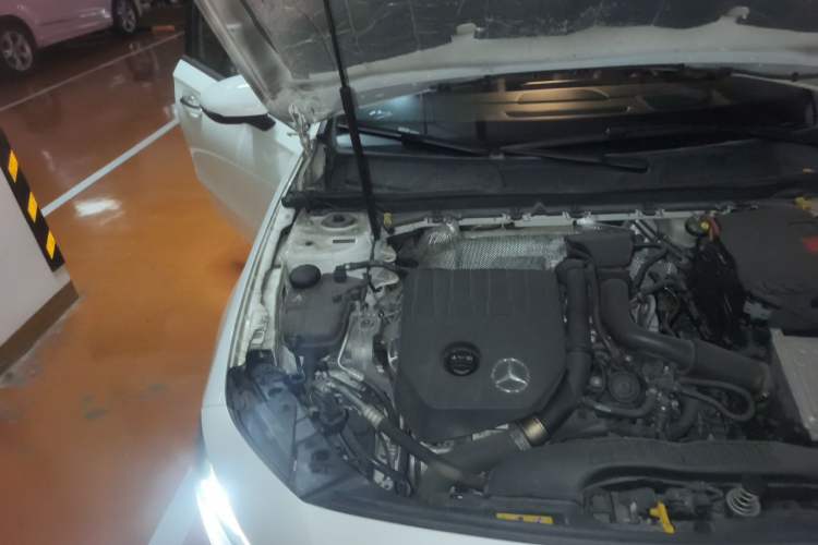 Used Mercedes-Benz A-Class 2019 A 200 L Sport Sedan First Edition Special Edition Engine Bay Right