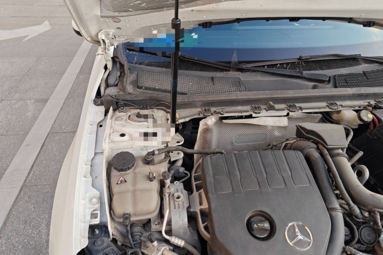 Used Mercedes-Benz A-Class 2019 A 200 L Sport Sedan Engine Bay Right