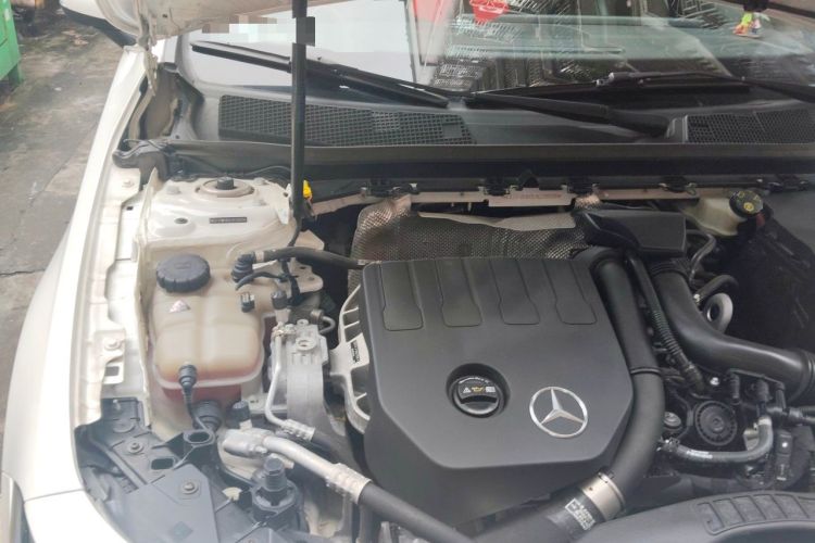 Used Mercedes-Benz A-Class 2019 A 200 Dynamic Edition Engine Bay Right