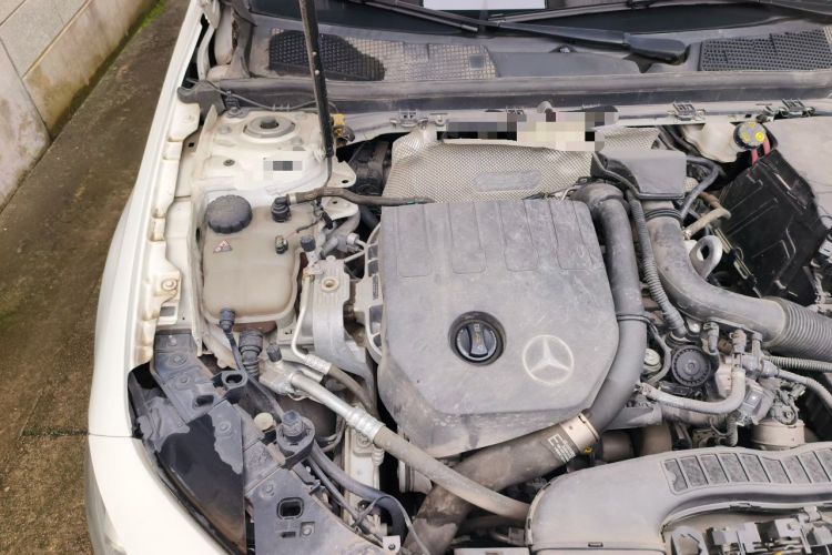 Used Mercedes-Benz A-Class 2019 A 200 L Sport Sedan Engine Bay Right