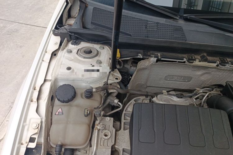 Used Mercedes-Benz A-Class 2019 A 200 L Sport Sedan Engine Bay Right