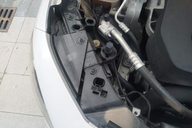 Used Mercedes-Benz A-Class 2019 Restyled A 200 L Sport Sedan Engine Bay Right