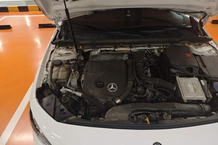 Used Mercedes-Benz A-Class 2019 A 180 L Sport Sedan Engine Bay Right