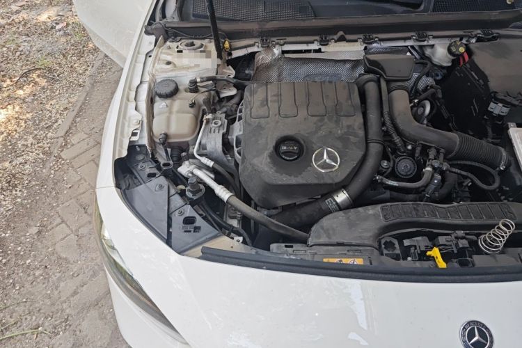 Used Mercedes-Benz A-Class 2019 A 200 L Sport Sedan Engine Bay Right