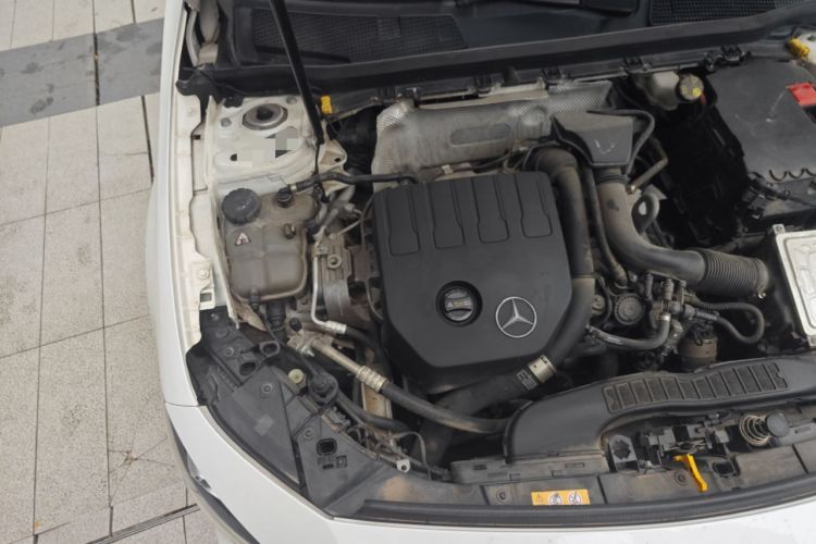 Used Mercedes-Benz A-Class 2019 A 200 L Engine Bay Right