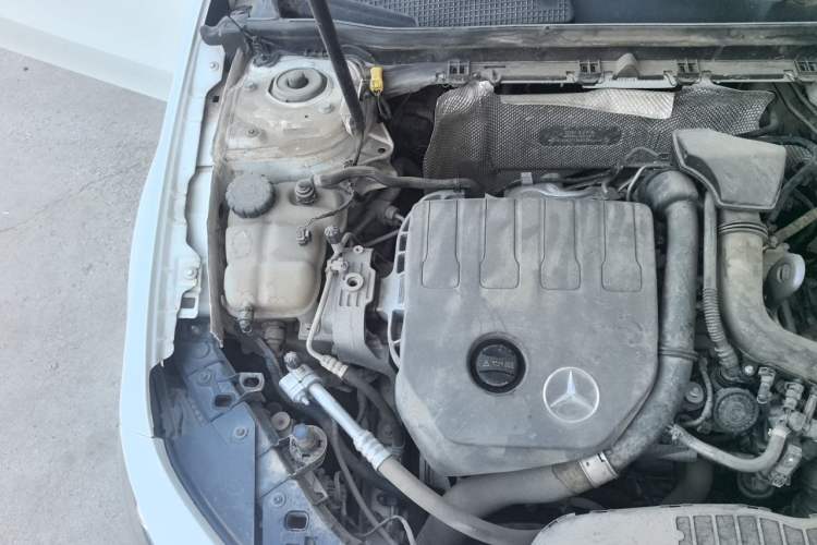 Used Mercedes-Benz A-Class 2019 Restyled A 200 L Sport Sedan Engine Bay Right