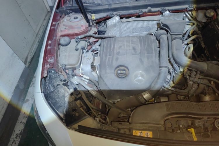 Used Mercedes-Benz A-Class 2019 A 200 L Sport Sedan Engine Bay Right