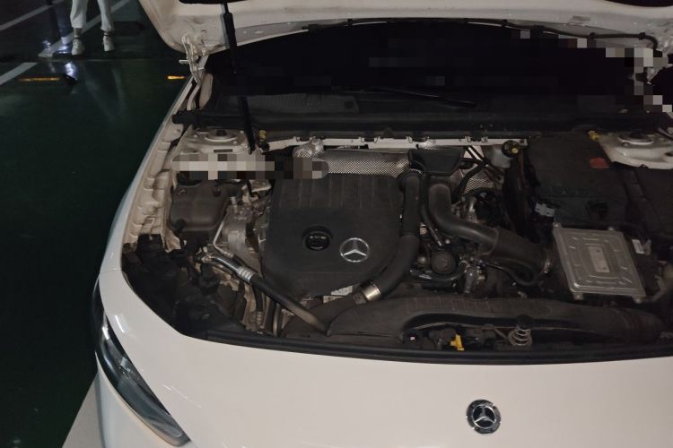 Used Mercedes-Benz A-Class 2019 A 180 L Sport Sedan Engine Bay Right