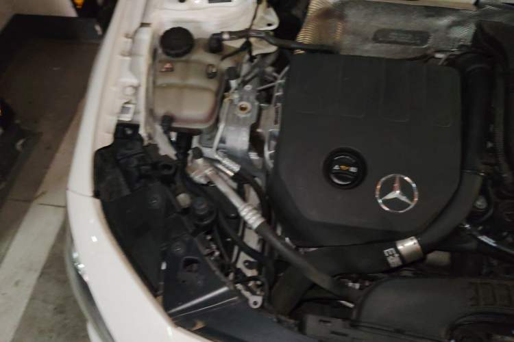 Used Mercedes-Benz A-Class 2019 A 200 L Engine Bay Right
