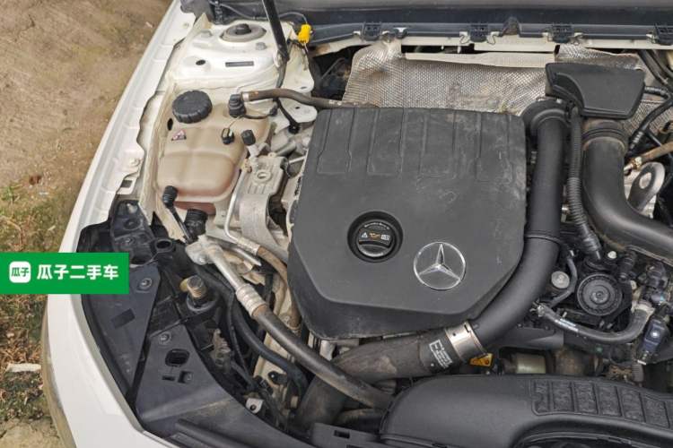 Used Mercedes-Benz A-Class 2019 A 200 Dynamic Edition Engine Bay Right