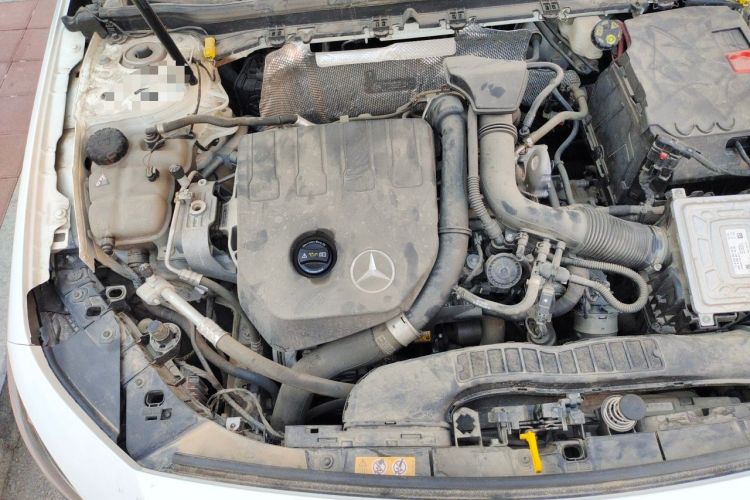 Used Mercedes-Benz A-Class 2019 A 200 Dynamic Edition Engine Bay Right