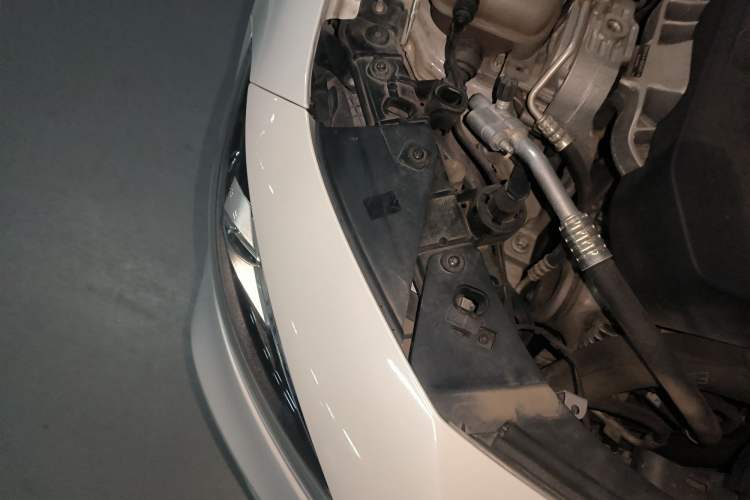 Used Mercedes-Benz A-Class 2019 A 200 Dynamic Edition Engine Bay Right