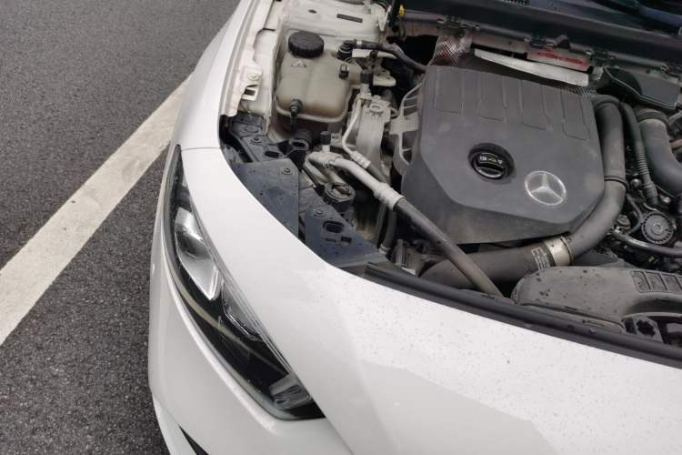 Used Mercedes-Benz A-Class 2019 A 200 L Sport Sedan Engine Bay Right