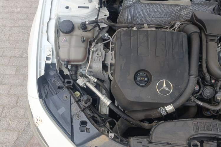Used Mercedes-Benz A-Class 2019 A 200 L Sport Sedan Engine Bay Right