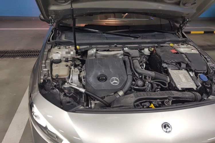 Used Mercedes-Benz A-Class 2019 A 200 L Sport Sedan Engine Bay Right