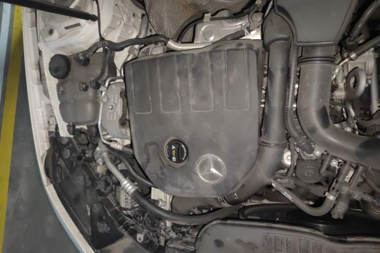 Used Mercedes-Benz A-Class 2019 A 200 L Sport Sedan First Edition Special Edition Engine Bay Right