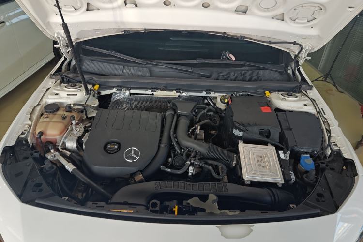 Used Mercedes-Benz A-Class 2019 A 180 L Engine Bay