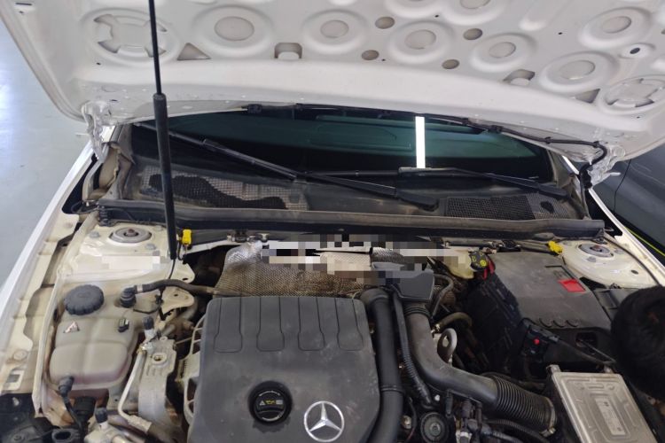 Used Mercedes-Benz A-Class 2019 A 200 Dynamic Edition Engine Bay