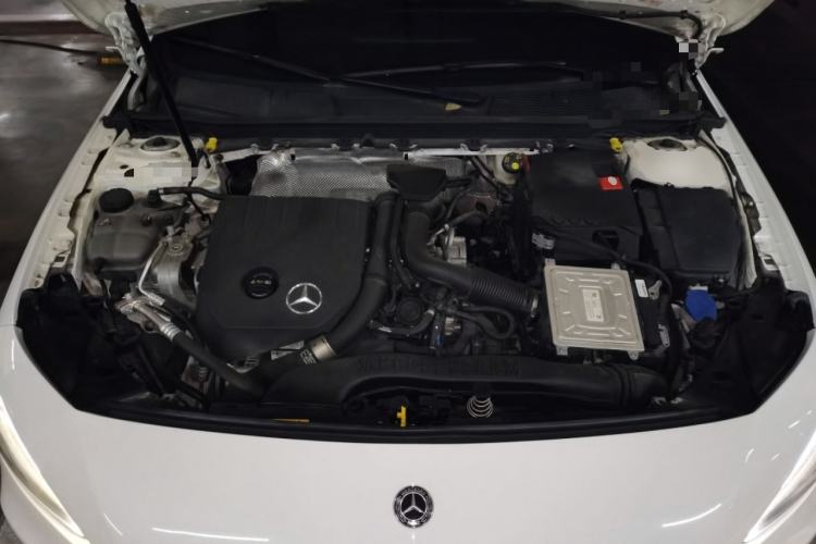 Used Mercedes-Benz A-Class 2019 A 200 L Engine Bay