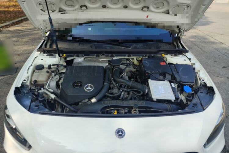 Used Mercedes-Benz A-Class 2019 A 200 Dynamic Edition Engine Bay