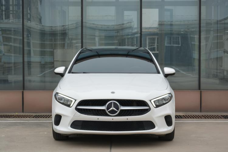 Used Mercedes-Benz A-Class 2019 A 200 Fashion Model Exterior 1