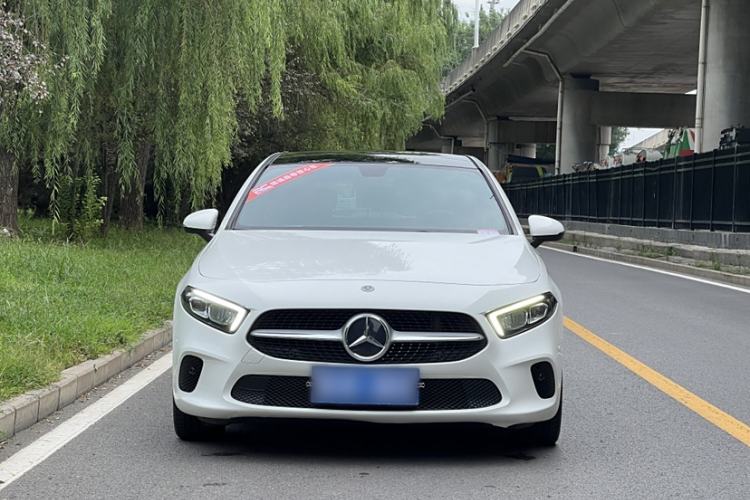 Used Mercedes-Benz A-Class 2019 A 200 Dynamic Edition Exterior 1