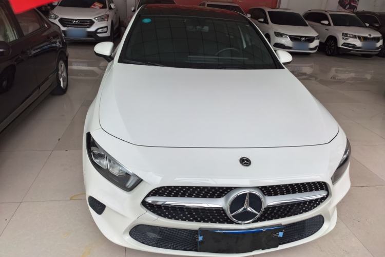 Used Mercedes-Benz A-Class 2019 A 200 Dynamic Edition Exterior 1
