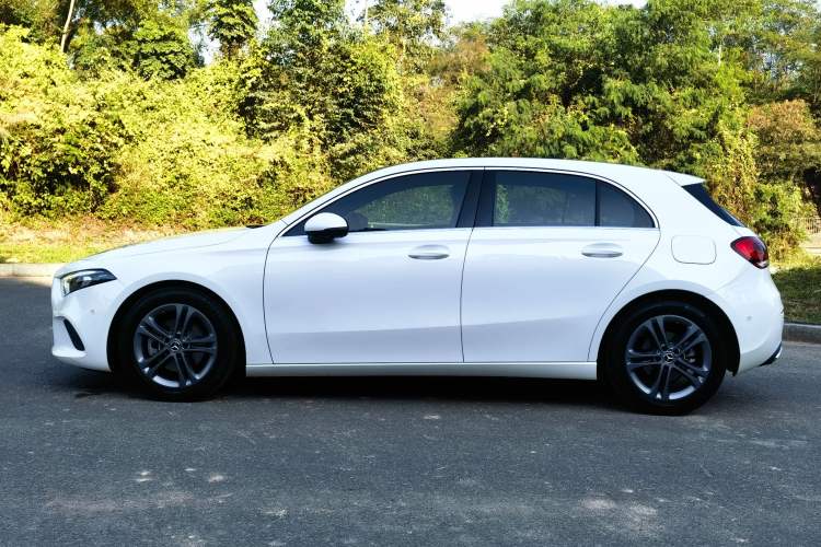 Used Mercedes-Benz A-Class 2019 A 200 Dynamic Edition Exterior 1