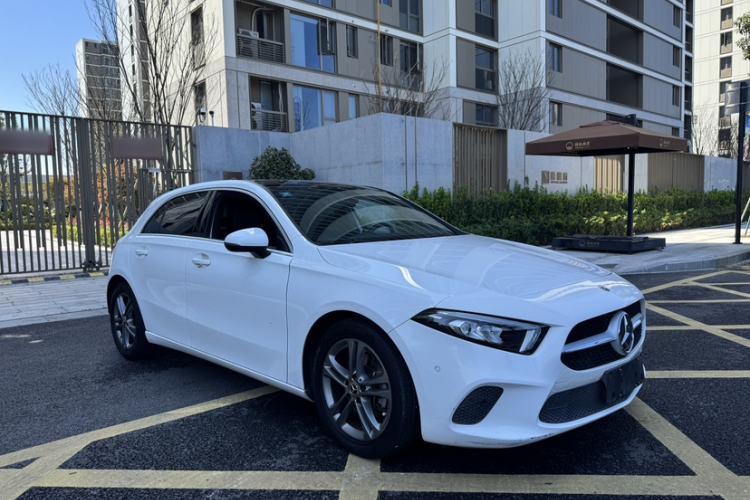 Used Mercedes-Benz A-Class 2019 A 200 Dynamic Edition Exterior 1