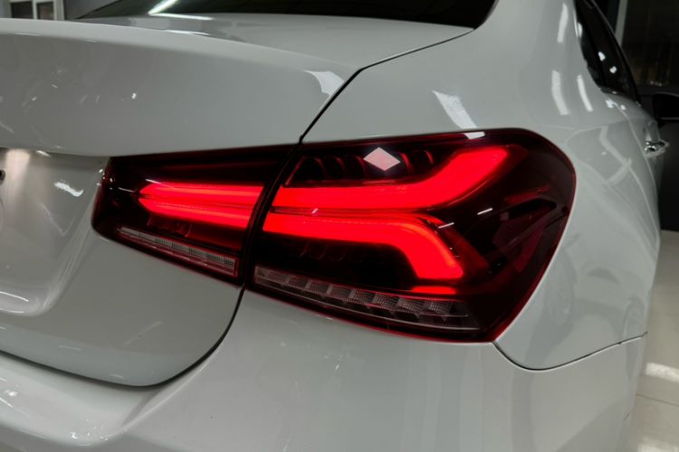 Used Mercedes-Benz A-Class 2019 A 200 L Sport Sedan Exterior 10