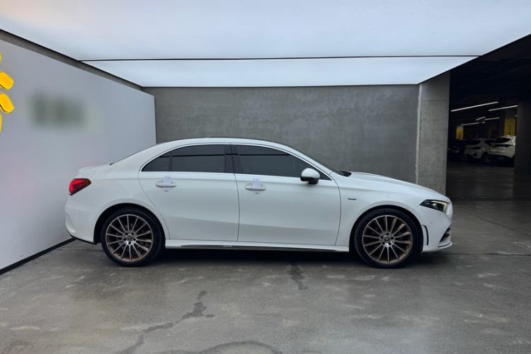 Used Mercedes-Benz A-Class 2019 A 200 L Sport Sedan First Edition Special Edition Exterior 2