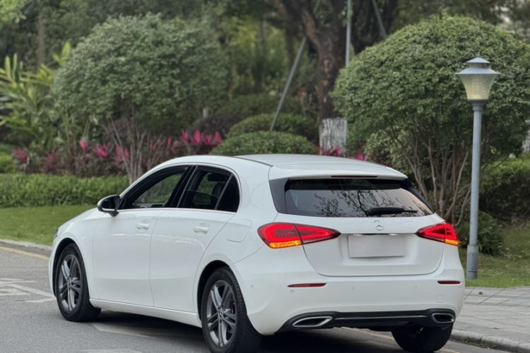 Used Mercedes-Benz A-Class 2019 A 200 Dynamic Edition Exterior 2