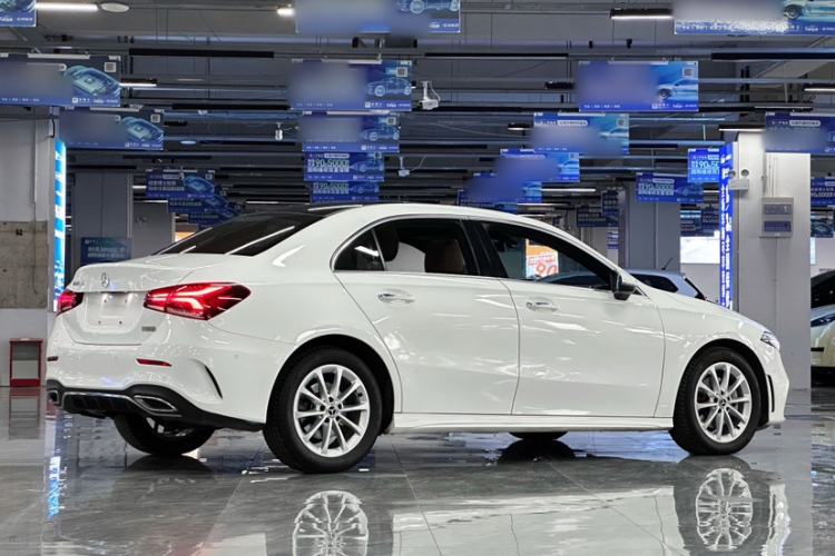 Used Mercedes-Benz A-Class 2019 Restyled A 200 L Sport Sedan Exterior 2