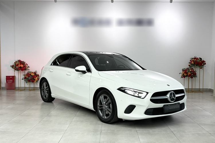 Used Mercedes-Benz A-Class 2019 A 200 Dynamic Edition Exterior 2