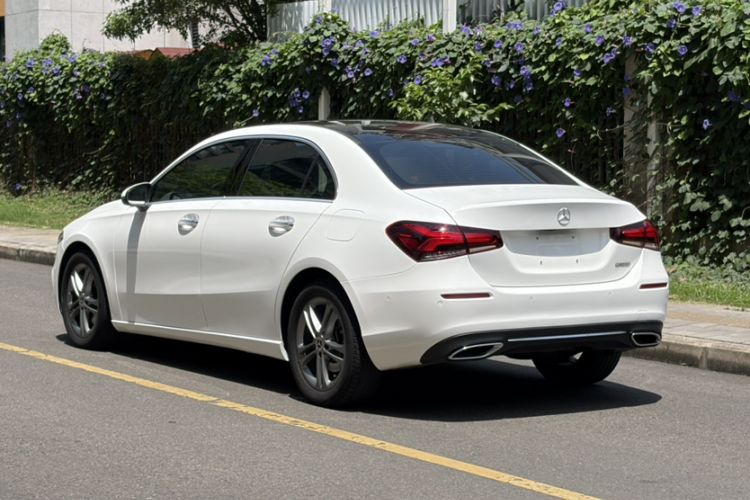 Used Mercedes-Benz A-Class 2019 A 200 L Exterior 2
