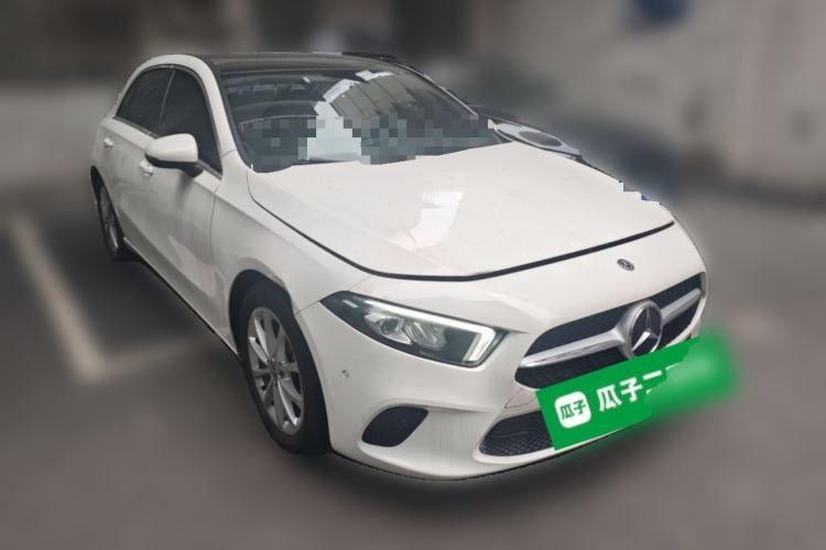 Used Mercedes-Benz A-Class 2019 A 200 Fashion Model Exterior 2