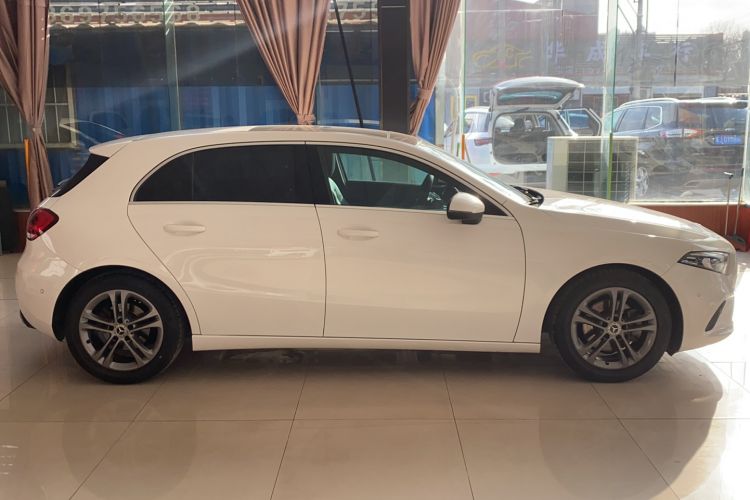 Used Mercedes-Benz A-Class 2019 A 200 Dynamic Edition Exterior 2