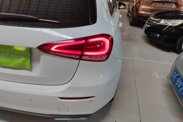 Used Mercedes-Benz A-Class 2019 A 200 Dynamic Edition Exterior 3