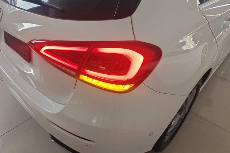Used Mercedes-Benz A-Class 2019 A 200 Dynamic Edition Exterior 3