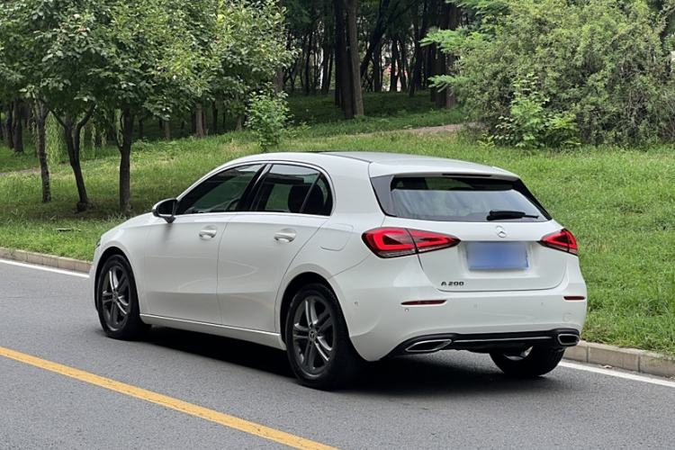 Used Mercedes-Benz A-Class 2019 A 200 Dynamic Edition Exterior 3