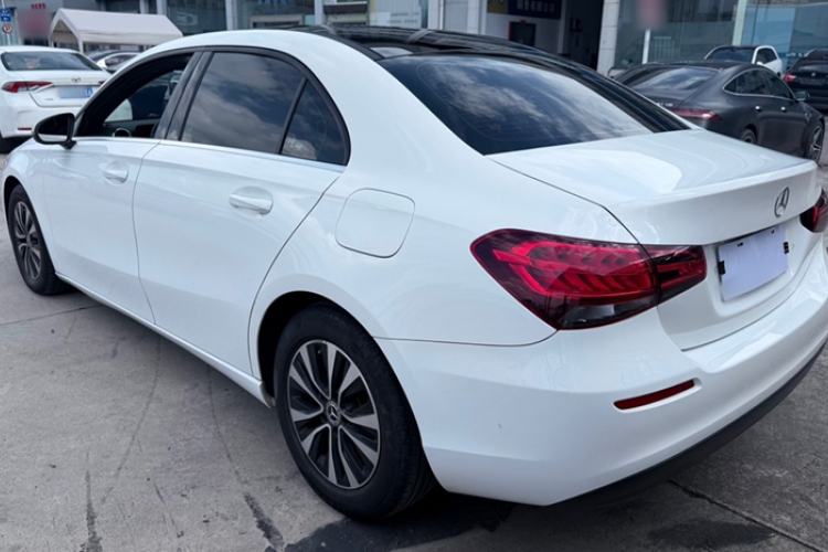 Used Mercedes-Benz A-Class 2019 A 180 L Exterior 3