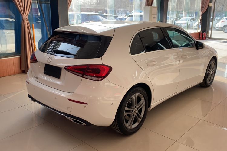 Used Mercedes-Benz A-Class 2019 A 200 Dynamic Edition Exterior 3