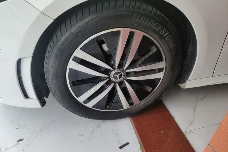 Used Mercedes-Benz A-Class 2019 A 180 L Sport Sedan Exterior 4